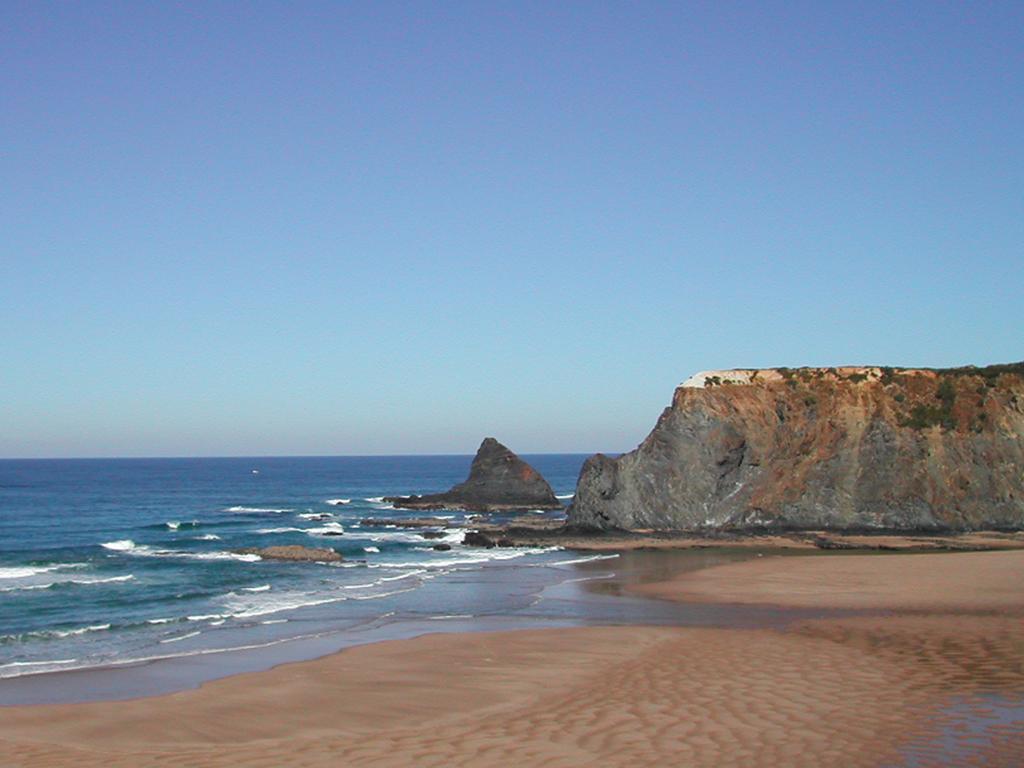 Pedra Dos Corvos Beach House Odeceixe Ngoại thất bức ảnh